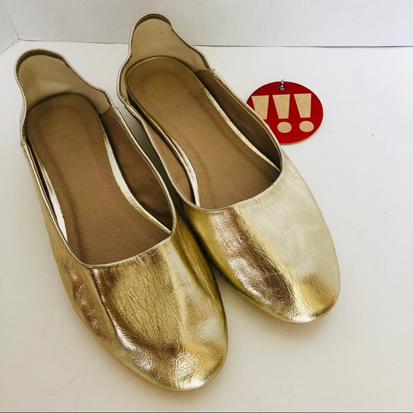 ASOS-Shiny flats. Perfect for work or play. - Picture 3 of 8